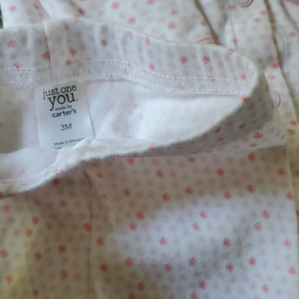 3 month 3 piece set baby girl. By Carters. NWOT